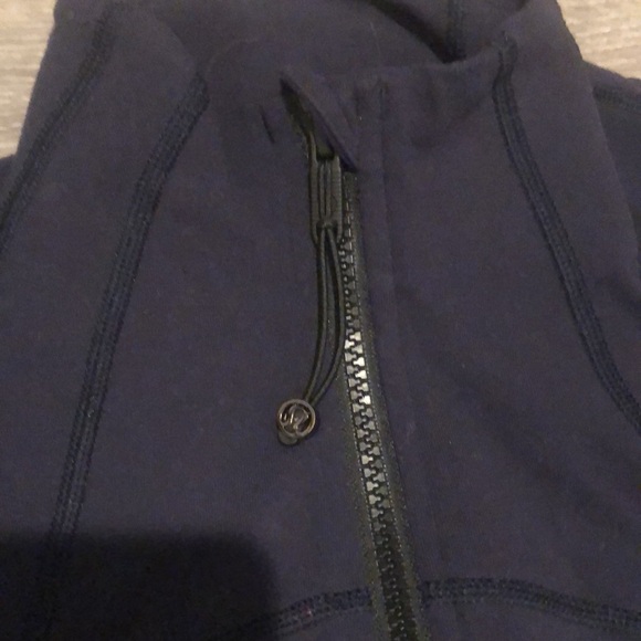 Woman’s  Lululemon sweatshirt - Picture 5 of 8